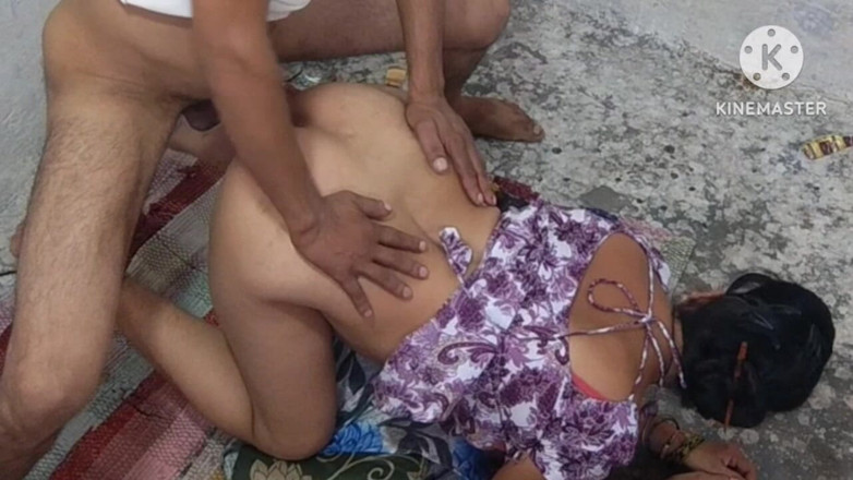 Saxesageth: Quente Disha e linda menina grande meio-irmão e indiana quente...