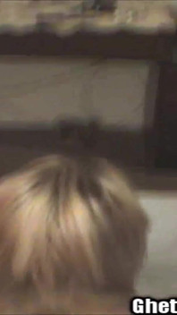 Curvă Geez Saggy Tit Supt pula suge pula în hotel Yap Fest Blondă