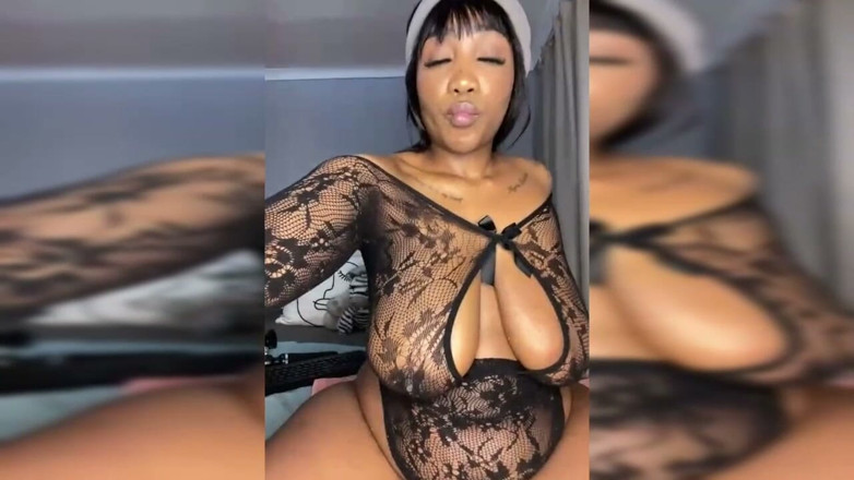 Legendary Booty Overdose: Fat Ass BBW Striptease &amp; Squirts Masturbation