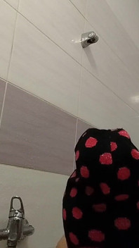 Amateur Wife Takes a Shower, Hairy Pussy, Big Ass.