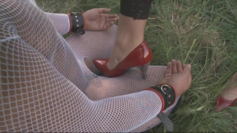 Absolute BDSM films - The original: Dominující malý penis