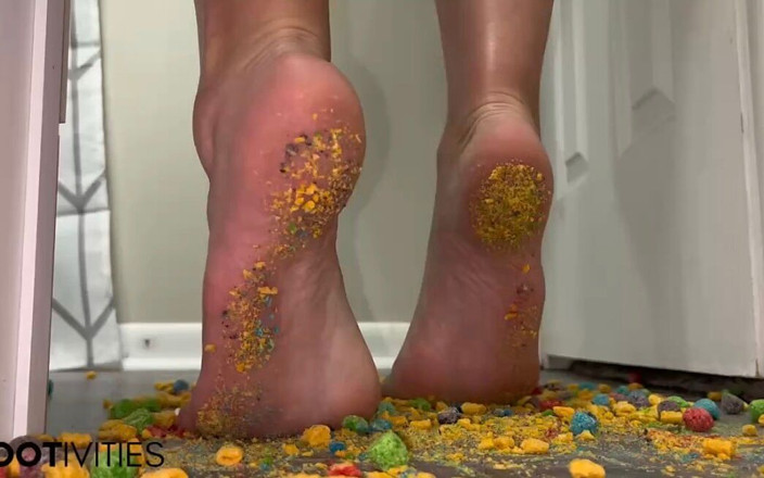 footivities: Captain Crunch Cereal Crush by Ivys Feet