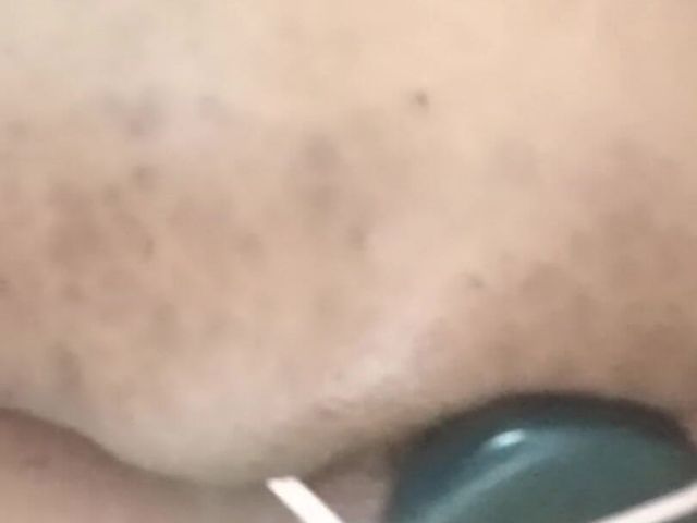 Tasting Huge Toy (Looking for new things)