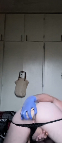 Solo orgazm dildo
