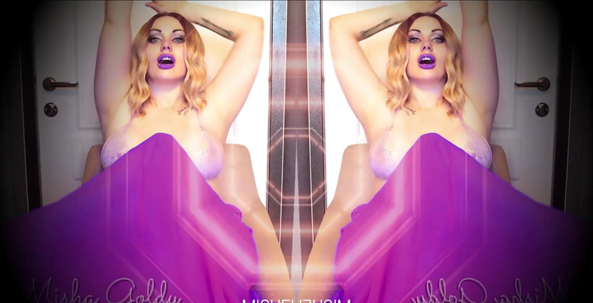 Goddess Misha Goldy: Мои маленькие поросенки обожают быть моими рабынями!