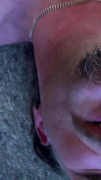 Máy bay bà già đáng yêu được đụ mạnh bạo trong màn đút đôi ba người