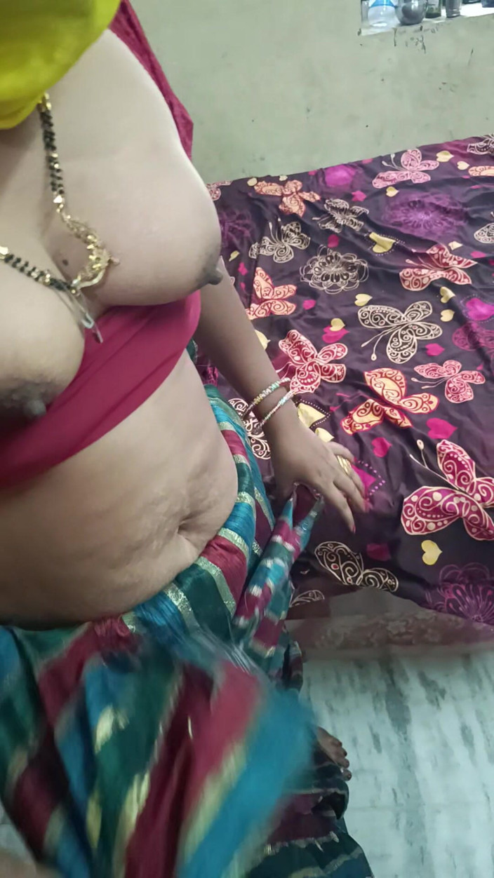 Desigirlsiri: Cuñada follando duro coño con la voz de audio telugu -...