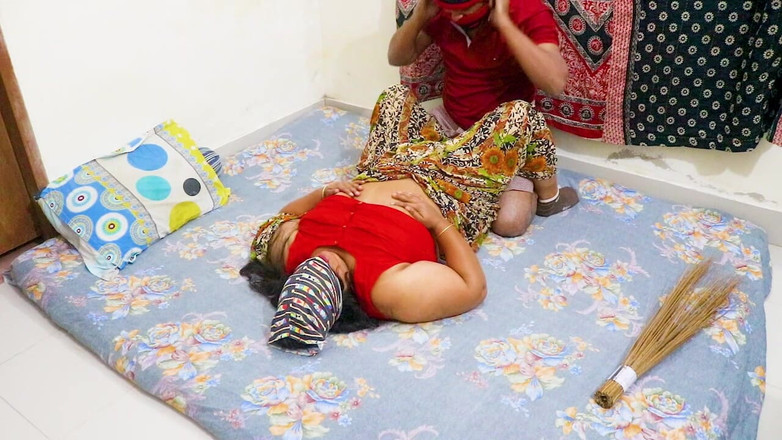 Morjenabb: ぽっちゃり継母と少年デジ