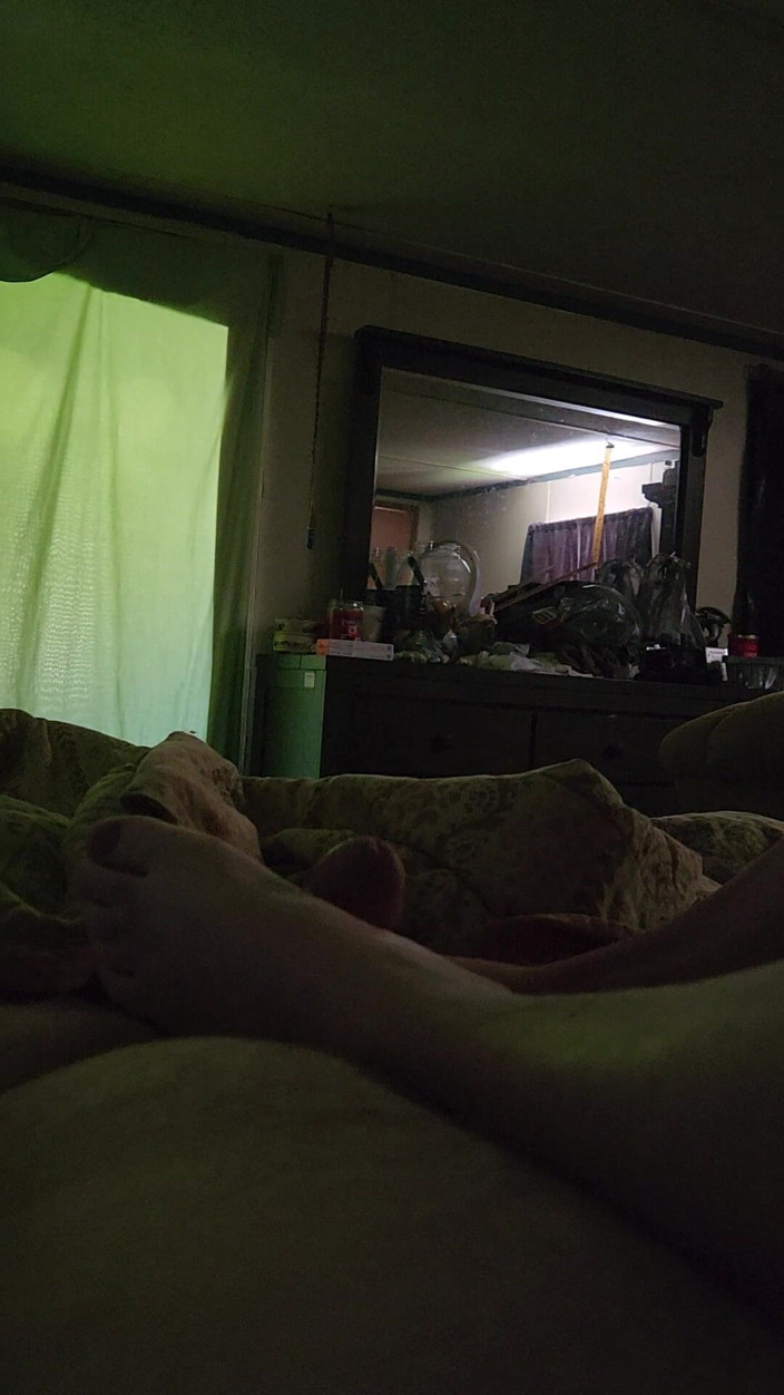PlayfulGirl51: Footjob