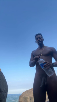 Exhibitionism on the Beach 10 Inches Dick BBC