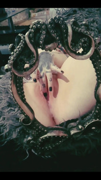 Do You Want the Whole 6minute Video of Me Using My Dildo Close up Baby?