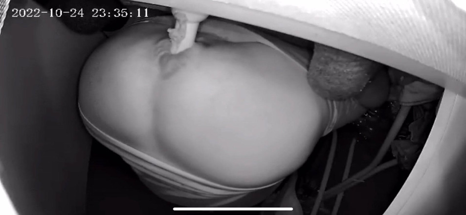Haggy Baggy: Wooden butt knob in and out no hands