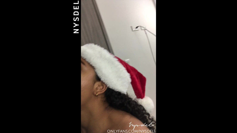 Nysdel: 大屁股黑发女郎要求大黑屌作为晚安礼物 -业余夫妇 - nysdel