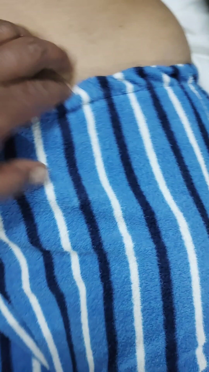 Lund ki piyas: Seksi desi ateşli seema yatak odasında sikişiyor sert sikiş videosu...