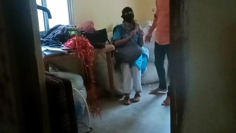 Nazima Khan: 인도 학생 소녀와 비공개