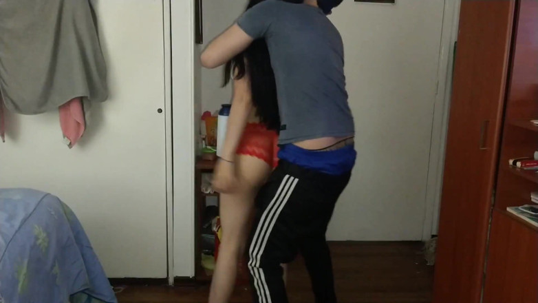 Jopy sex: Skutečný amatérský dex sexy se sexy nevlastní sestrou ve spodním...