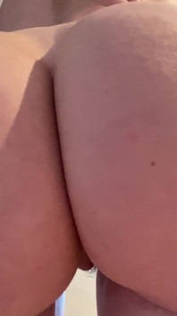 Nudes debaixo da minha buceta e cu