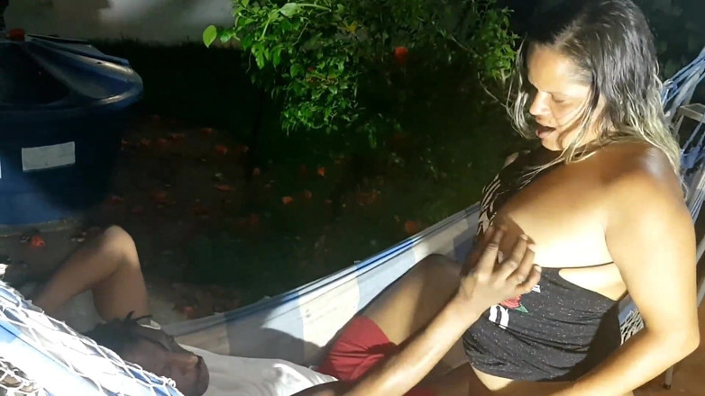 Paty Bumbum: Saya menjumpai dorado Amerika di pantai Rio de Janeiro membawanya...