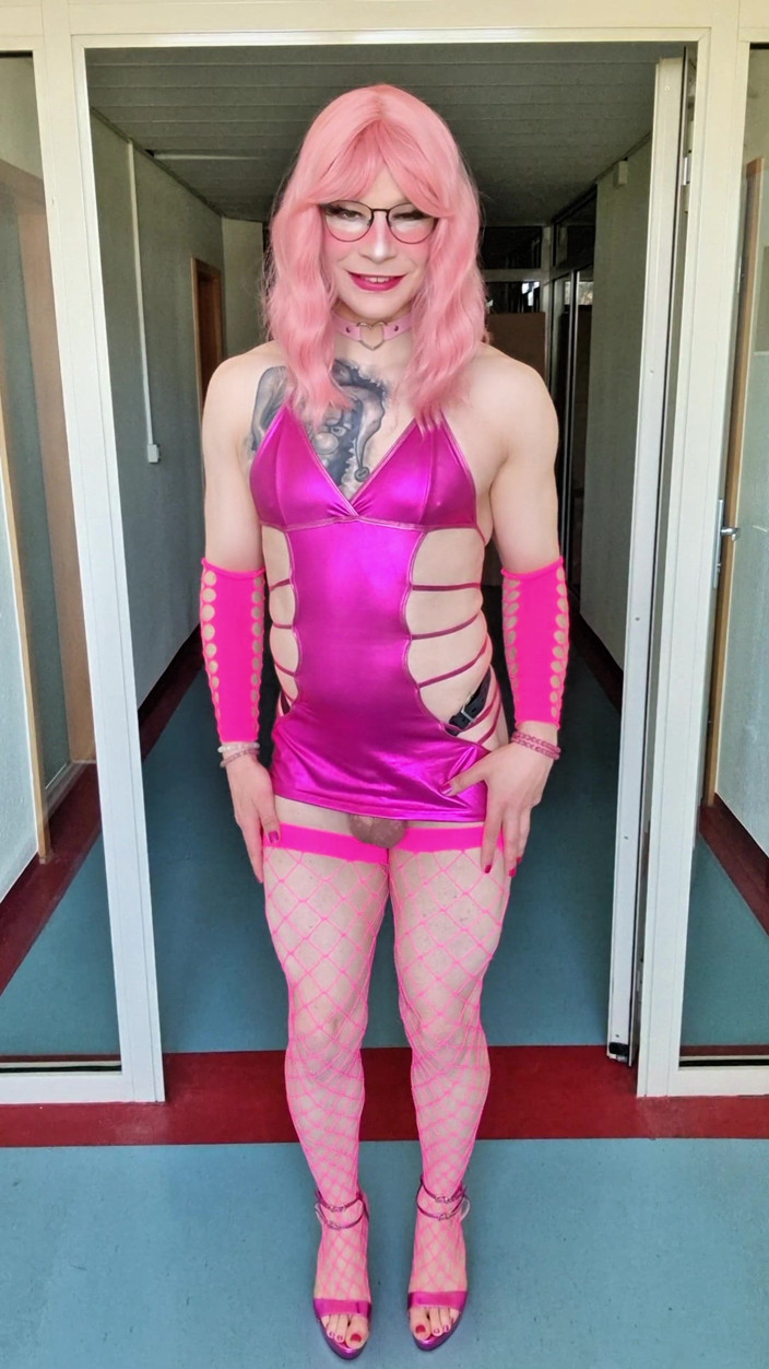 Sissy Adventures: Я милий?