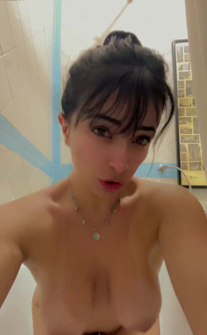 Emanuelly Raquel: De agora, aufgenommen zur zeit