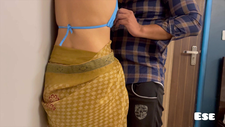 Sammy Sins: Bhabhi scopata con il commesso