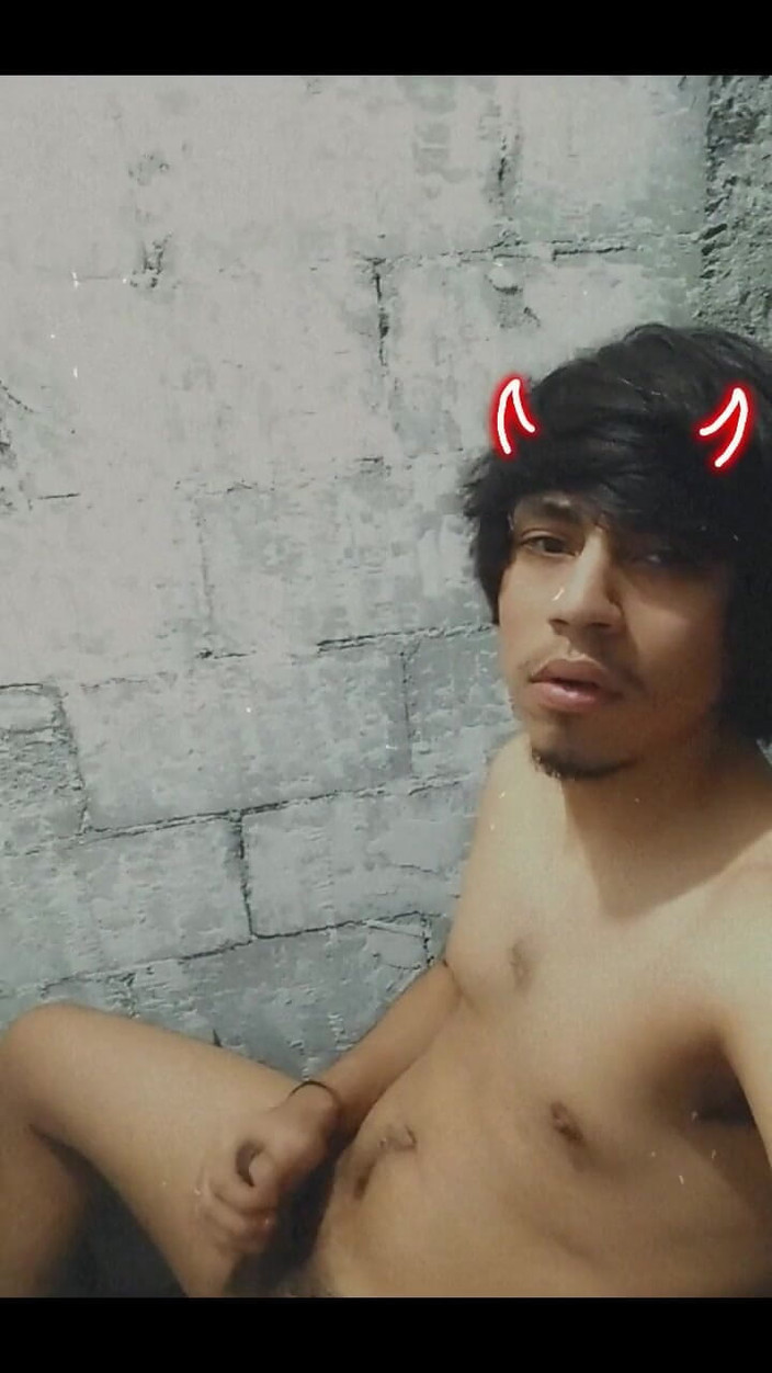 AlexAlejandro13: Lucifer