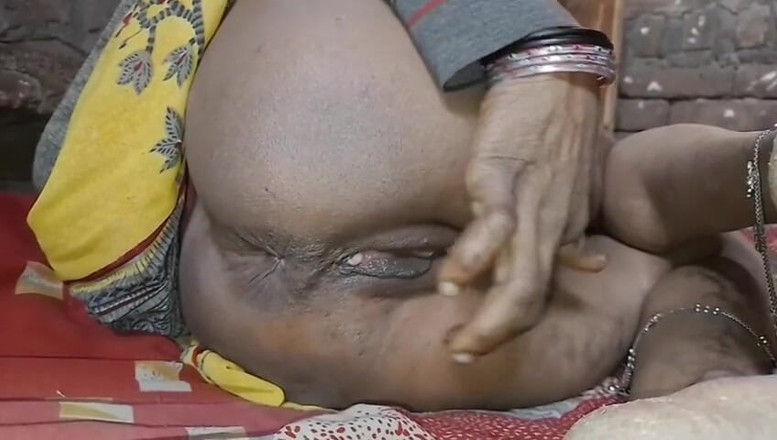 Deshi girl 9: Người phụ nữ solo thanh lịch trong một khung cảnh...