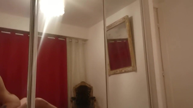 HeavyFrenchDaddy: Ich ficke diese französische schlampe, da sie geld braucht, um...