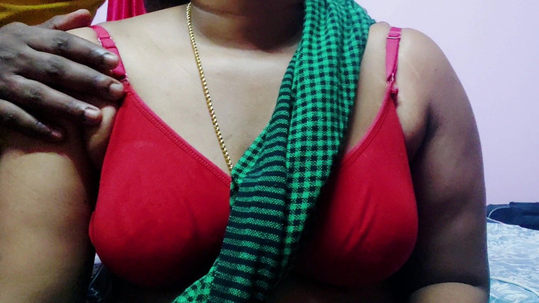 Desi Mohini: 인도 소년과 섹스하는 인도 바비 모히니