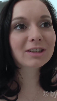 Seksi amatör kız kendini parmaklıyor