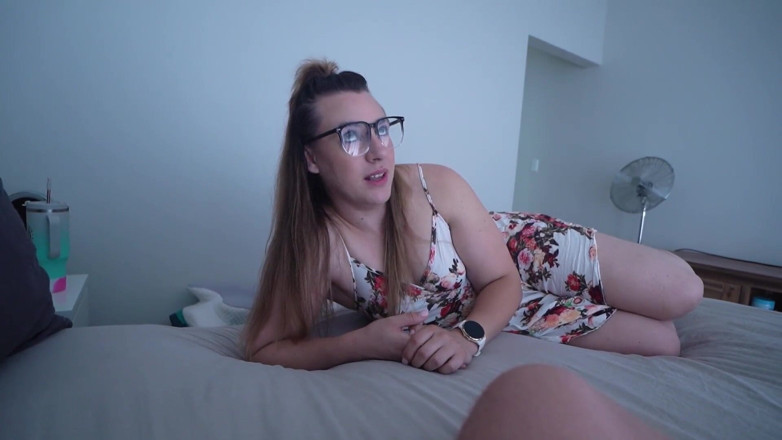 Stacey Reid: Stepsister’s Wet Pussy Cures Depression - Creampie Therapy