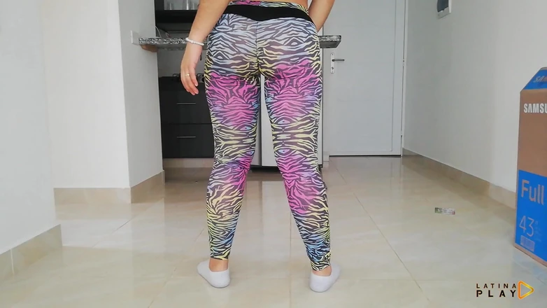 LatinaPlay: Latina Teen Gets Fucked by Her Gym Trainer