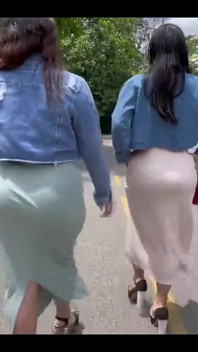 Je Profite Du Fait Que Ma Copine Est Partie En Voyage Et Que Je Baise Ses Deux Meilleures Amies.