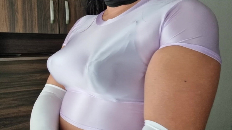 Only bras: Mooie en sexy pure spandex top en zwarte bh met...