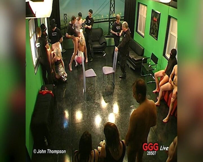 FUCK PARTY XXX and VINTAGE PARTY: Vivian Sucks Cock in Ggg Live Gangbang and Takes Facial...