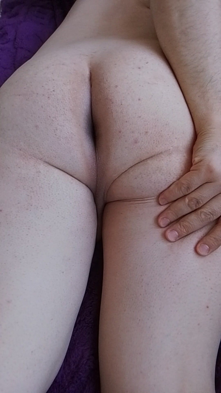 Kitty_Cross: Banci blonde putih dengan pantat gelembung panas pantat gelembung panas ,...