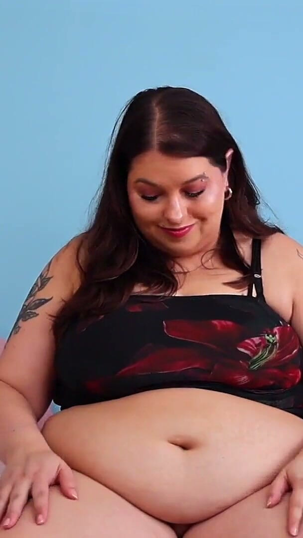 Sydney screams fetish: Von der MILF von nebenan verschlungen