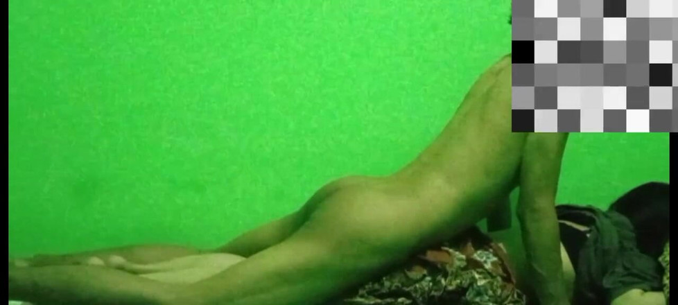 Famly sex: La figa stretta della sorellastra che mi fa sempre avere...