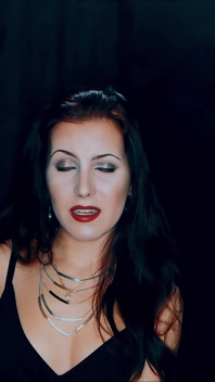 Amuză-mă, slăbuțe!