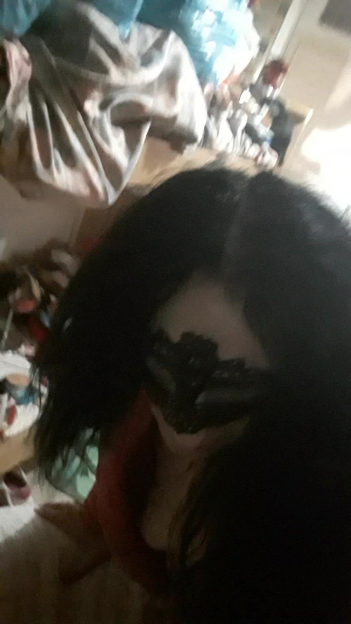 WEBREGINETTA2023: Video Memercik Ke Jendela