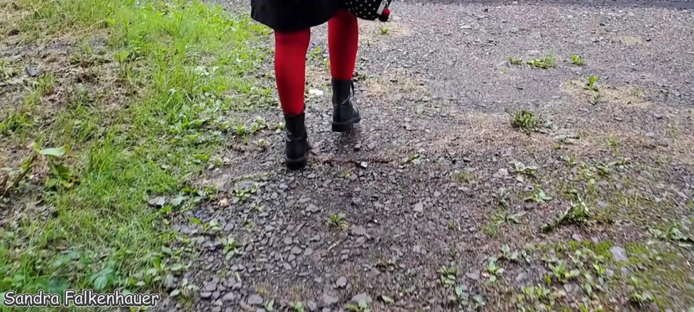 Sandra Falkenhauer: Kto idzie ze mną na spacer?