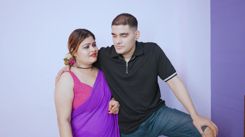 Next short: Bhabhi Ke Room – Saya Devar Hila Raha Tha Achnac Bhabhi...