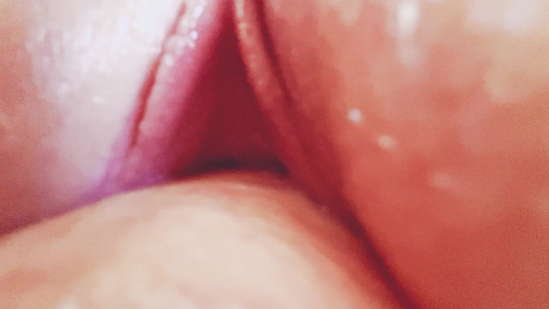 AmyHi: Creampie sex med en kamera på en kuk!