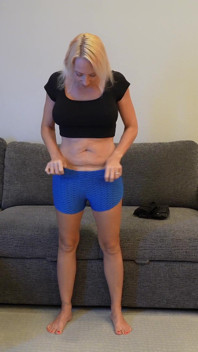 Göt şort denemesi - orta yaşlı seksi kadın stella