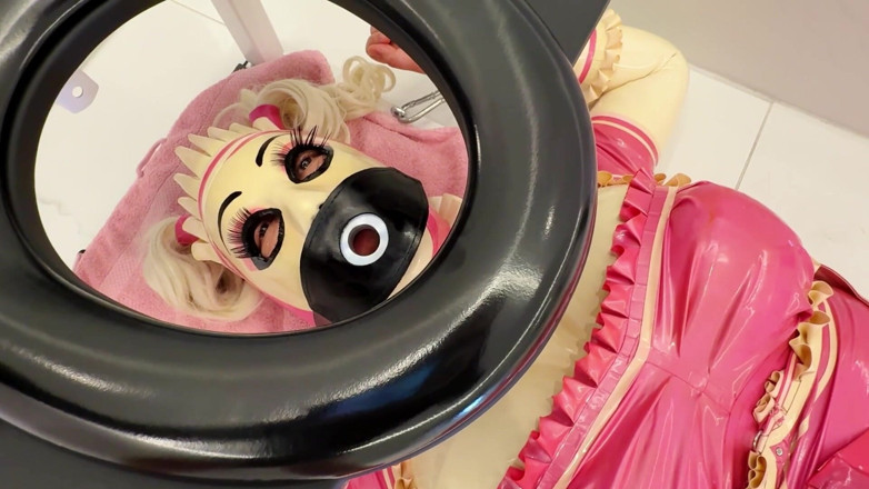 Lady Blackdiamoond: Sissy academy teil 6 - Sissys geschmack des himmels