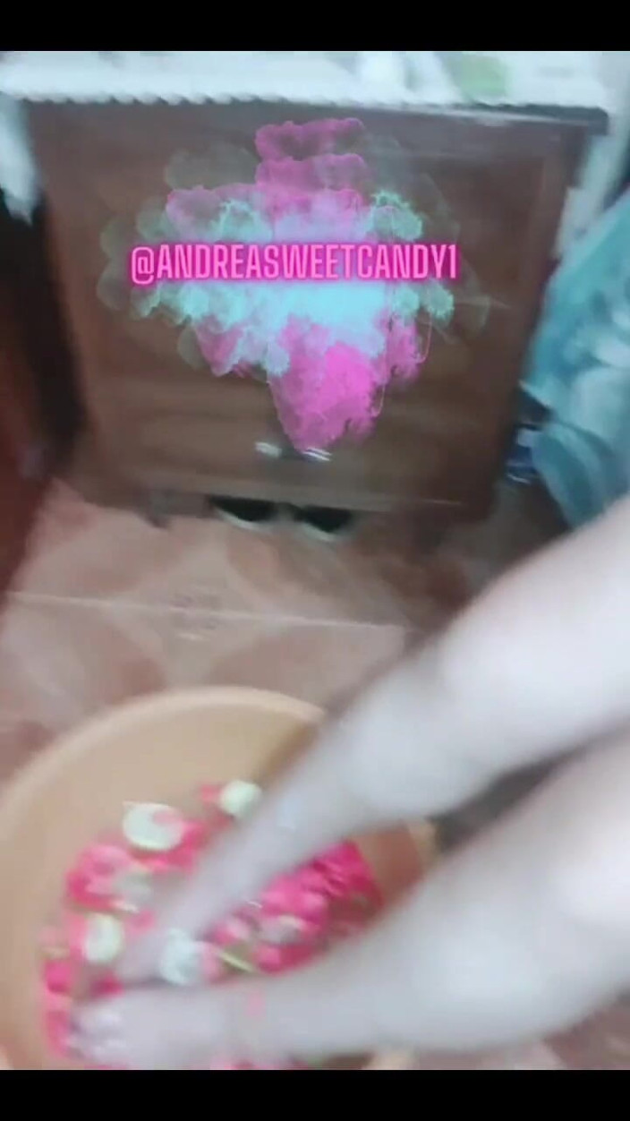 Whitekitten: 3997284552.mp4