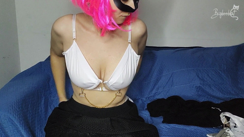 BigBoobCat: 내 보지 마스크 아래에서 자위하는 자연의 거유에 탐닉해