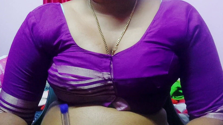 Desi Mohini: Istri sange toket besar ngentot sama suaminya