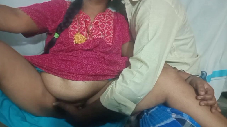 Priyanka314: Indian Kerala Mallu Aunty Sex with Boy