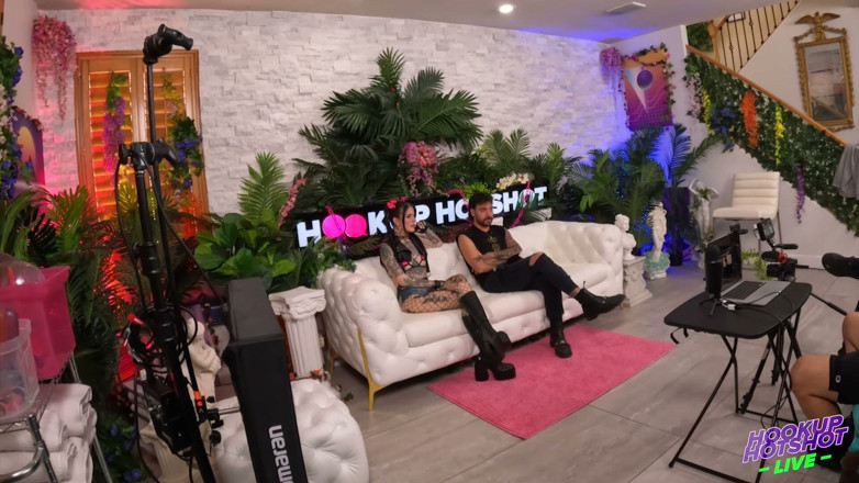 HookUp HotShot-BTS: Bts - sami soup aur nade ashlil